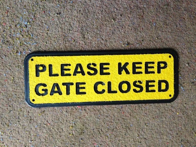 Signage example gallery - Gate Plates
